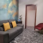 Bonelli Dreams In