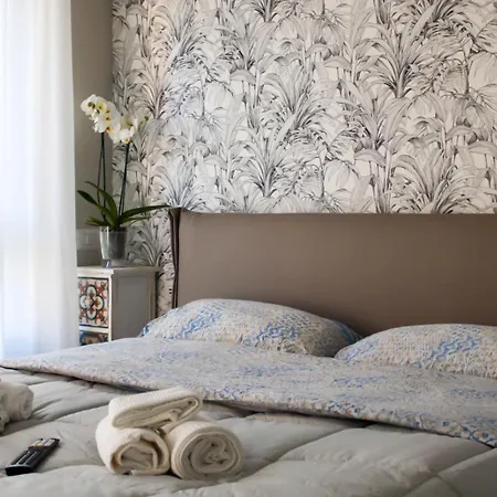 Bonelli Dreams In ローマ